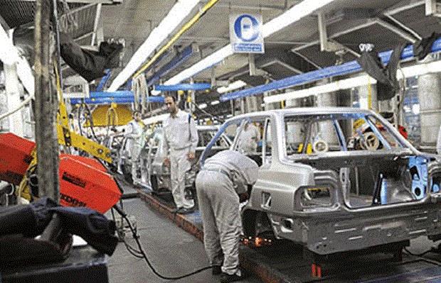 وزیر صنعت از کیفیت خودروهای داخلی انتقاد کرد